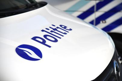 inbrekers-aan-de-haal-met-gereedschap-nieuwsblad