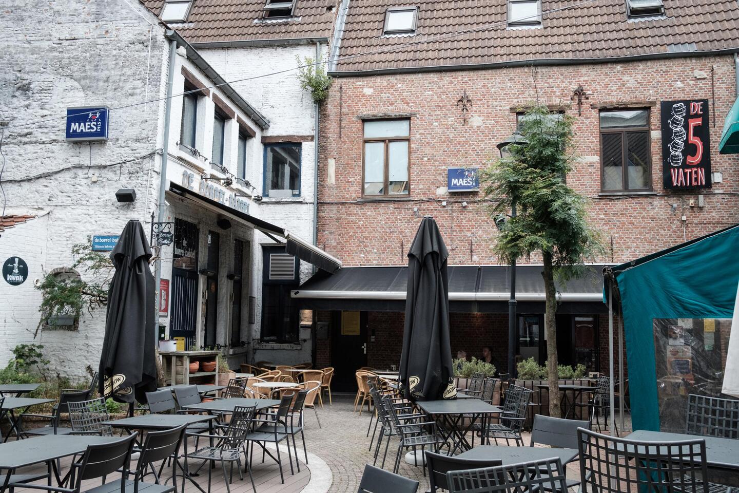 Bekend Mechels muziekcafé De Floeren Aap sluit deuren: “Mensen gaan ...