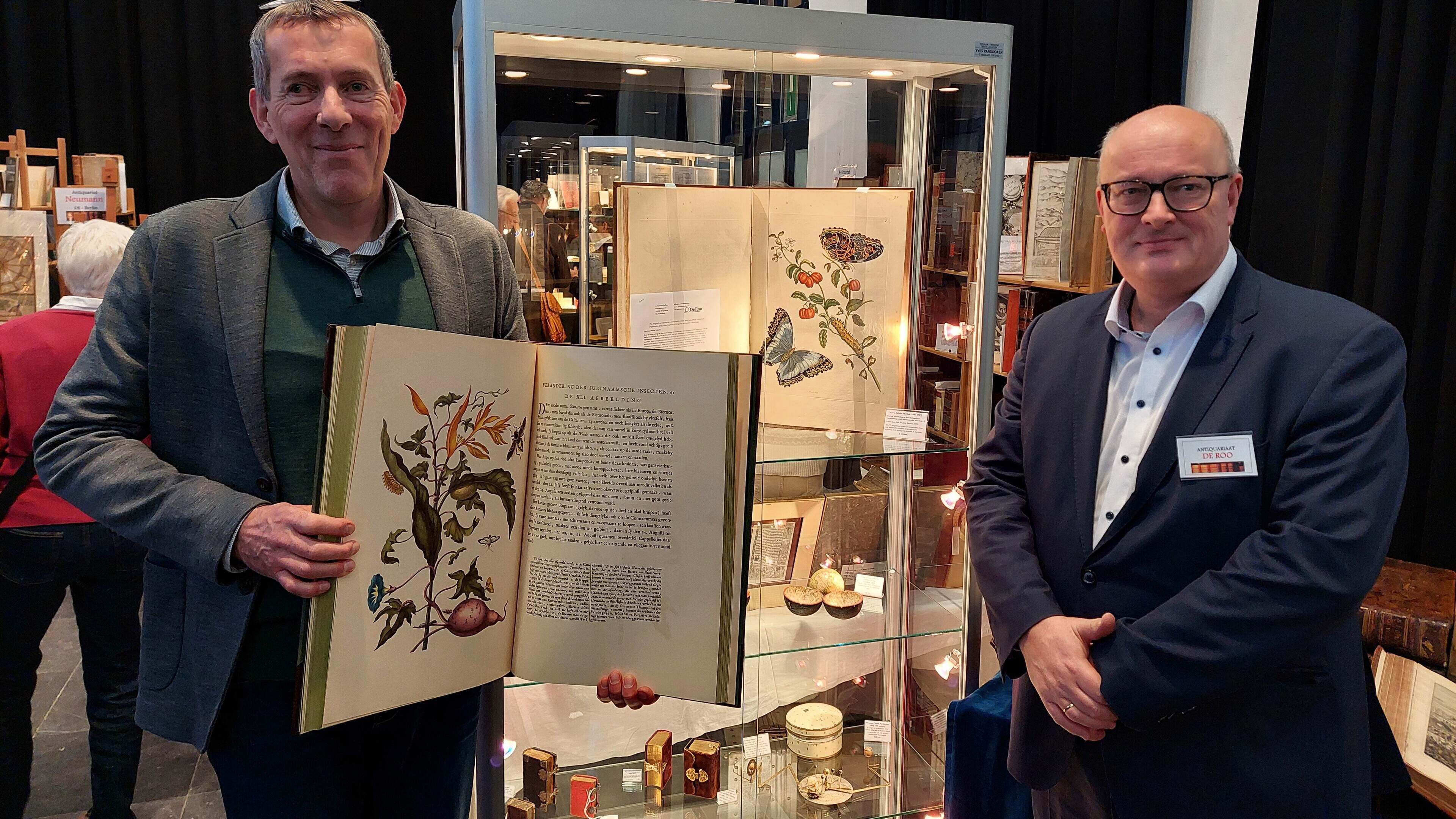 Mechelse Antiquarenbeurs zet antieke boeken en ambacht in de kijker: “Uniek exemplaar heeft een waar
