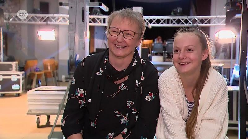 Ongeneeslijke moeder en 11-jarige dochter maken samen dansvoorstelling