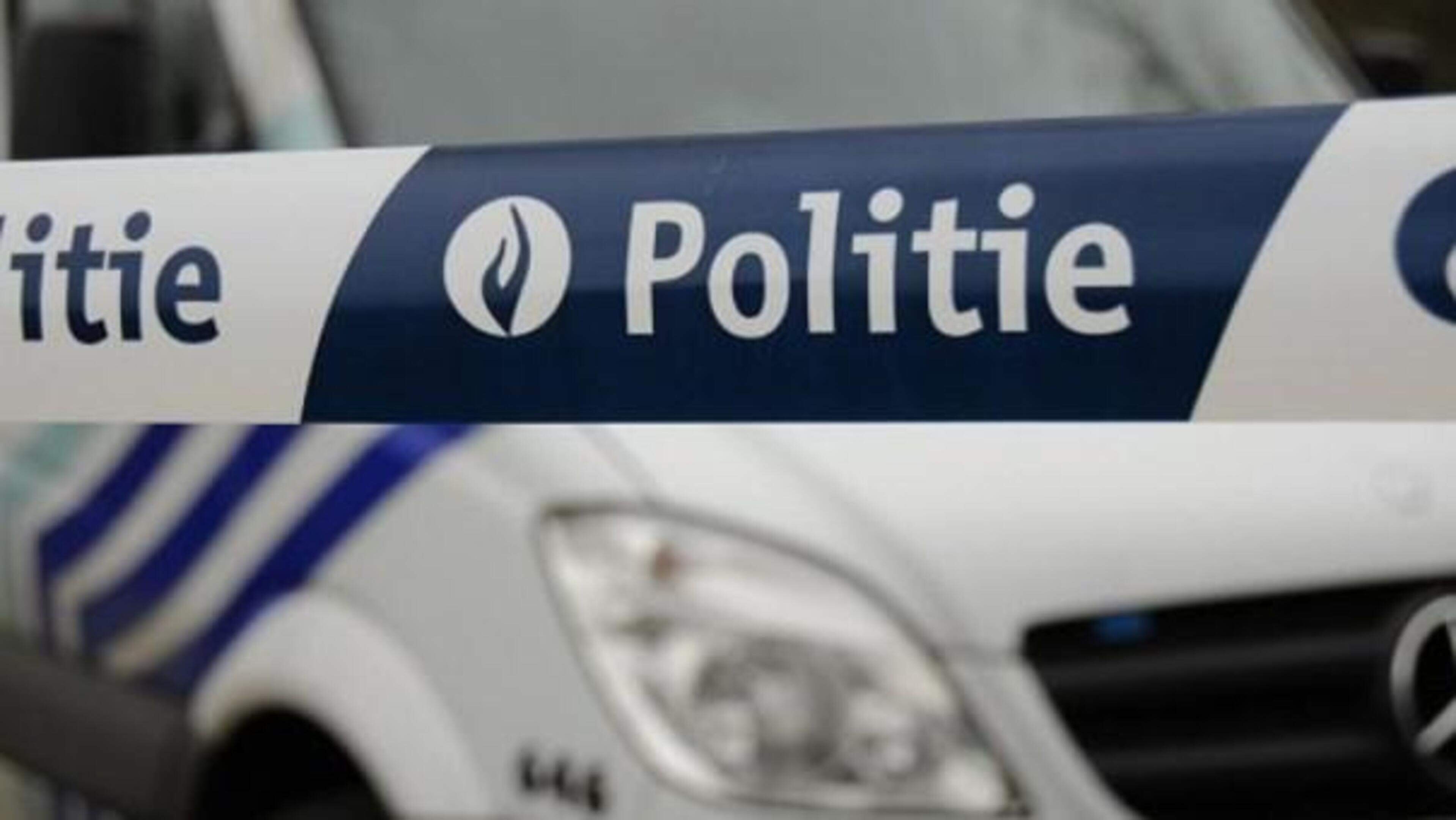 Man naar ziekenhuis na steekwonde aan hoofd bij vechtpartij in Antwerpen