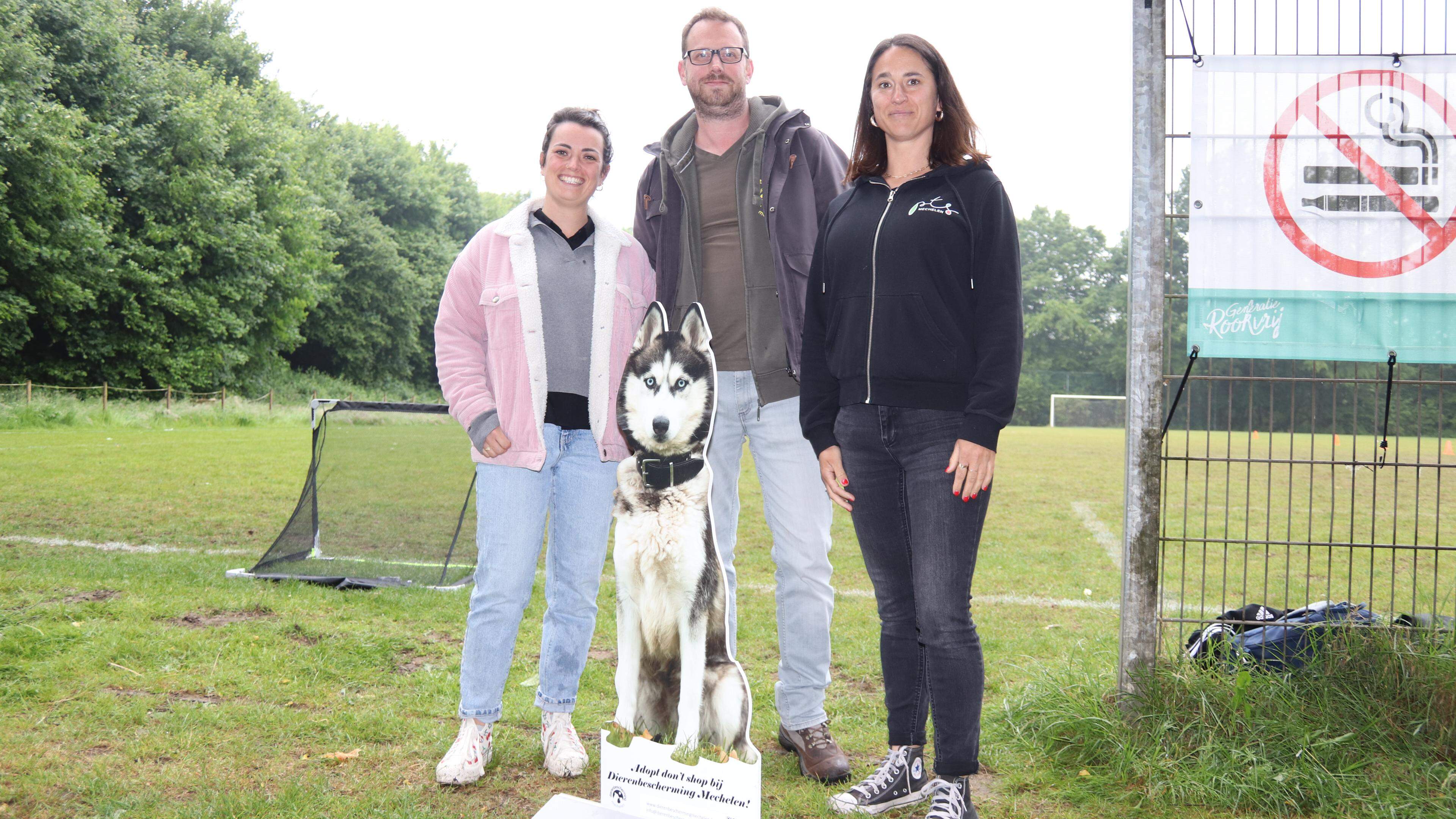 Leerlingen PTS Mechelen organiseren voetbaltornooi ten voordele van Dierenbescherming