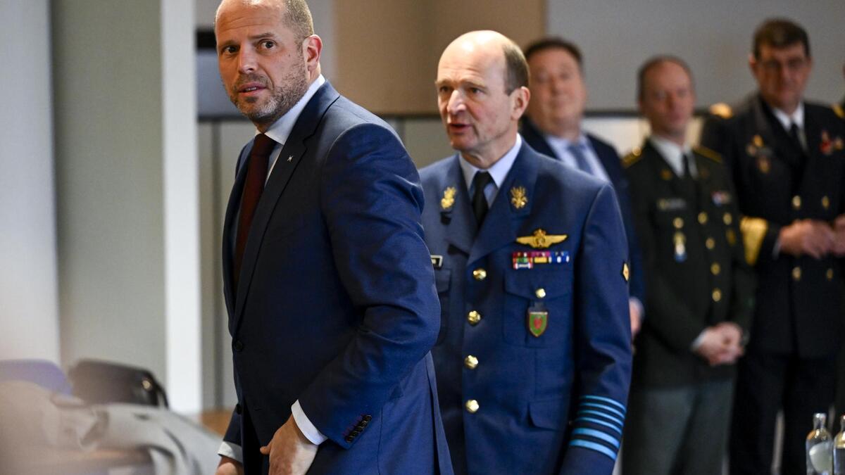Francken wil sociaal plan met vakbonden voor militair personeel