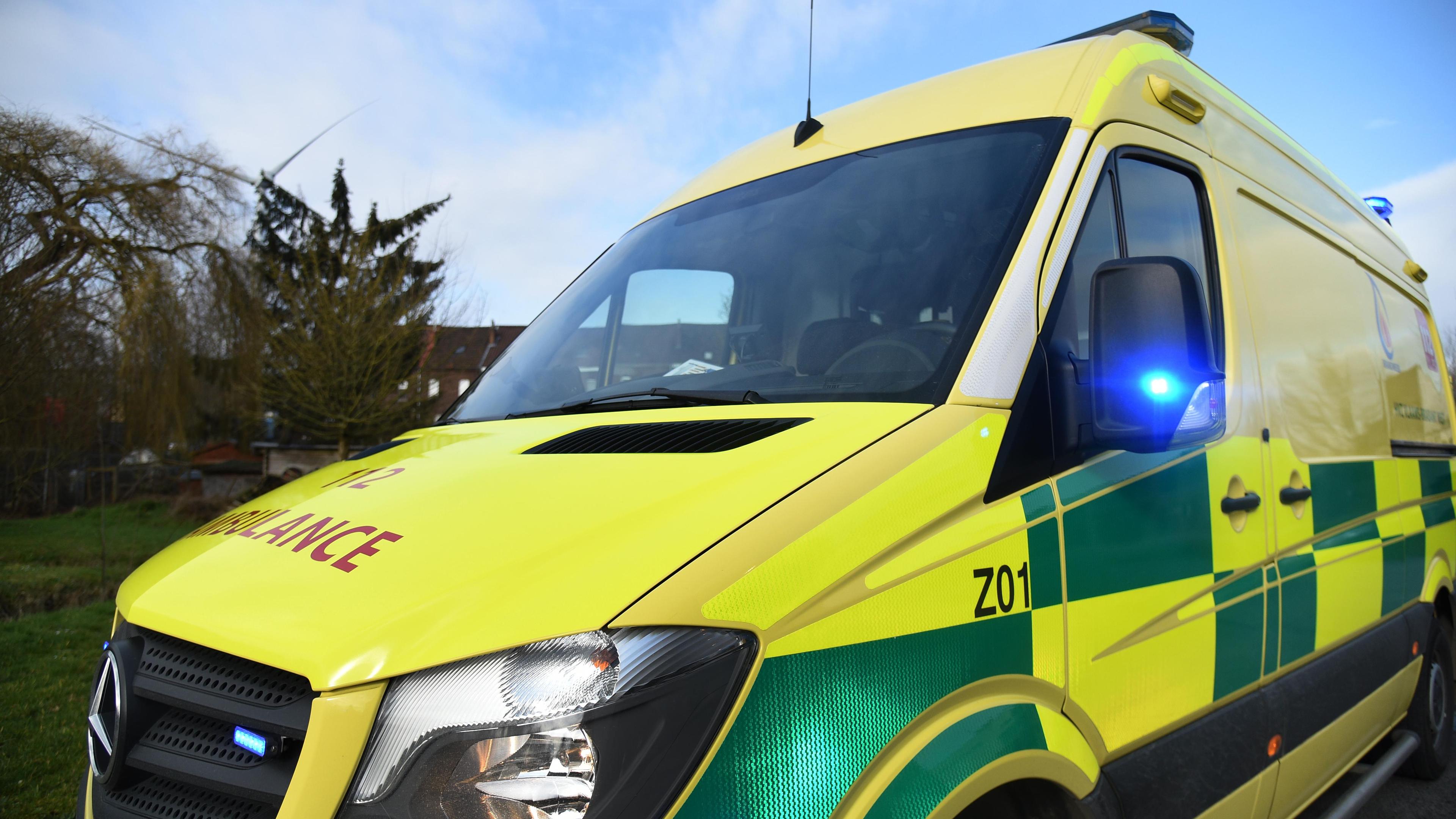 Fietser (23) en voetganger (18) botsen: beide slachtoffers lichtgewond