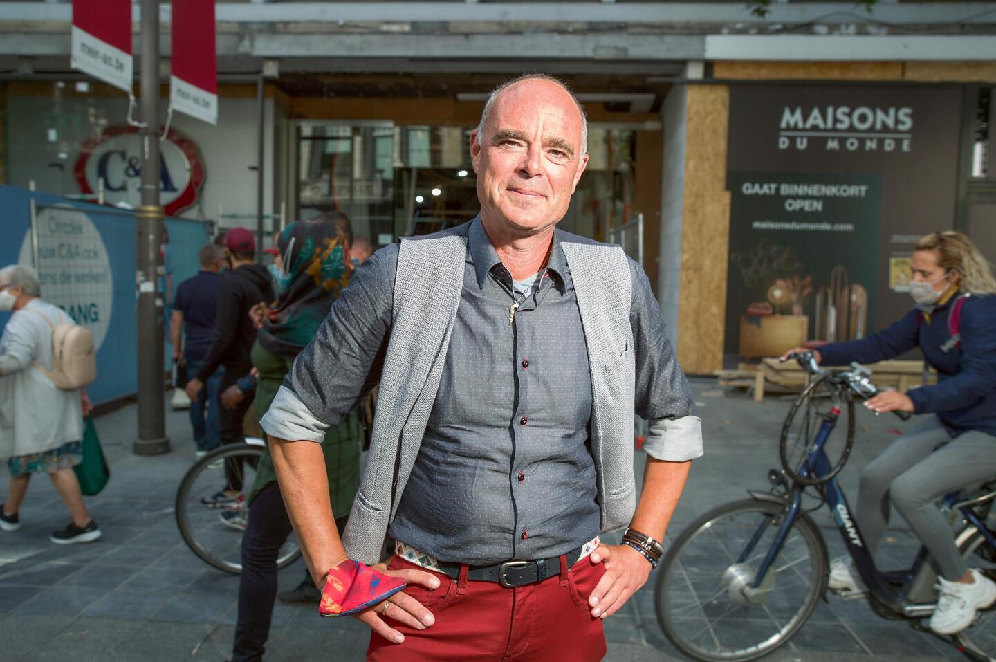 Code rood voor Antwerpse economie: veel ondernemers geven er de brui ...