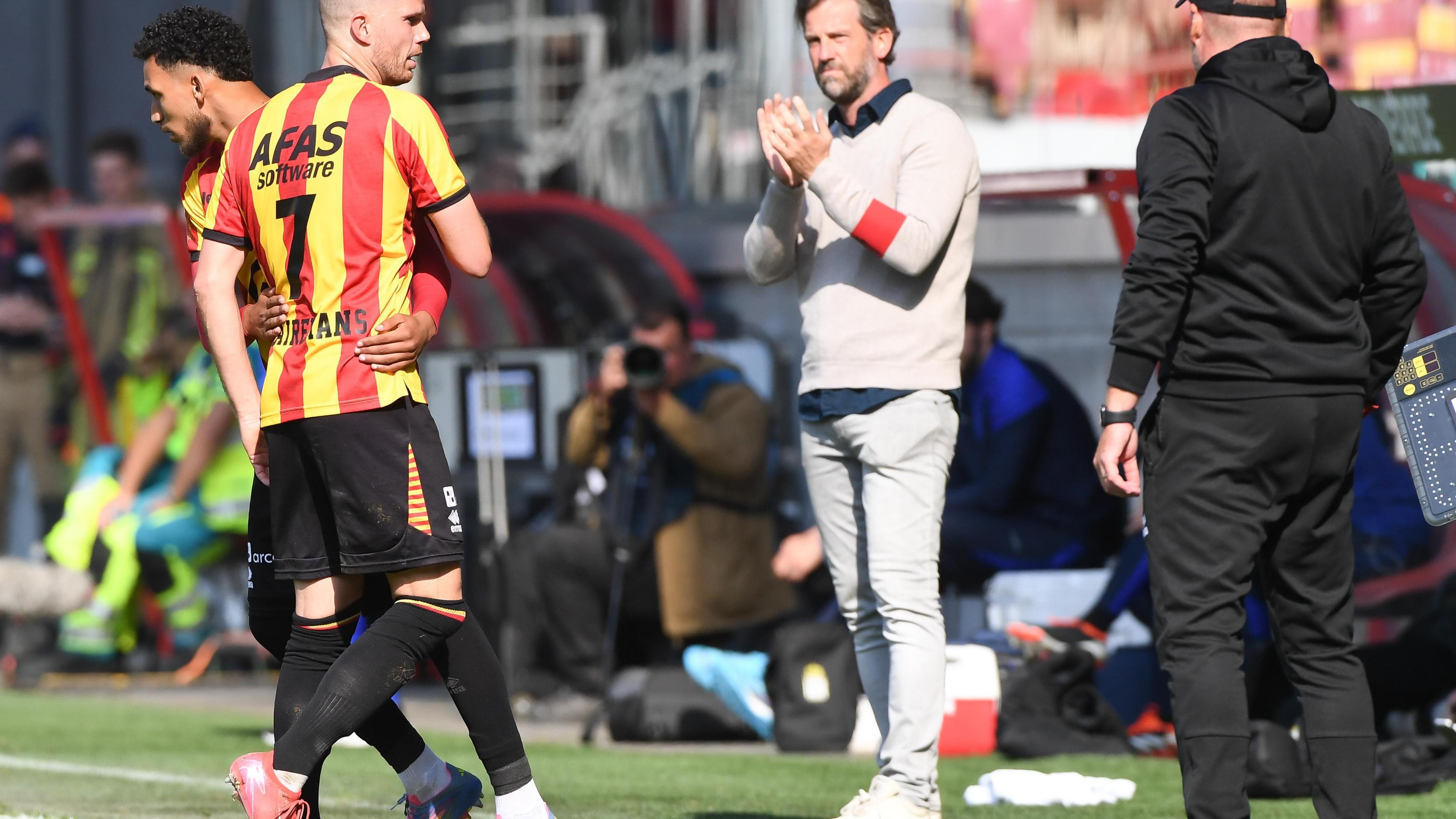 KV Mechelen neemt afscheid van Hairemans en Foulon: “We zullen hen hier missen”
