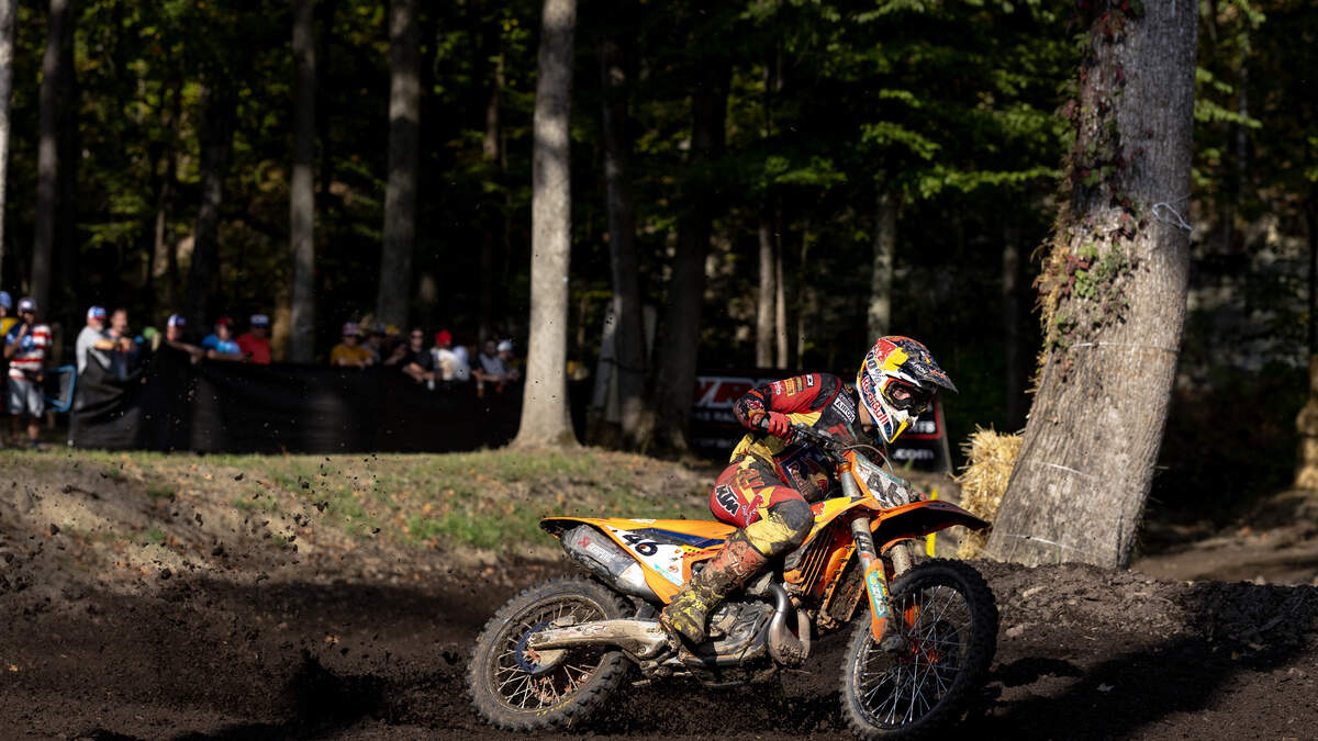 Jonge motorcrosser (13) overleden na ongeluk met tractor in Nederland ...