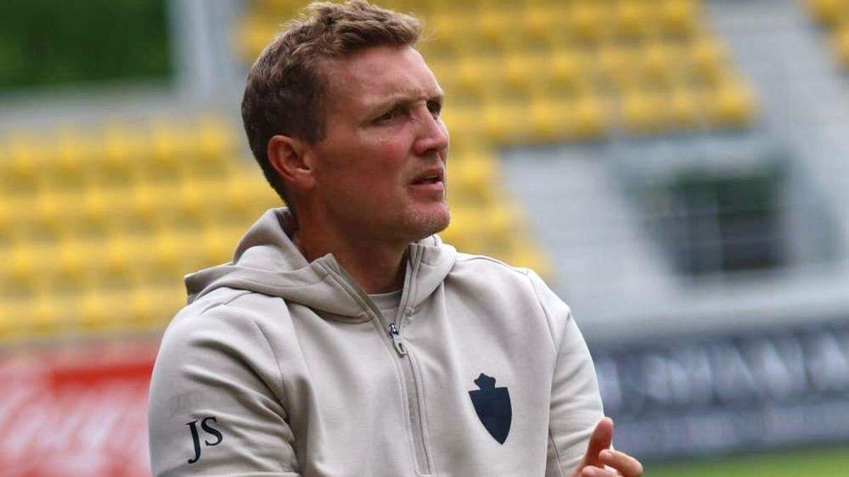 Lierse verliest (met B-elftal) van Berchem Sport op fandag: "Alles in functie van competitiematch tegen SK Beveren"