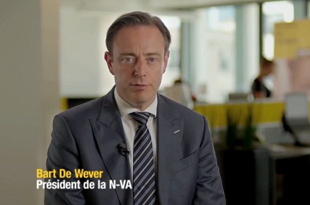Wouter Greven De Wever spreekt Walen toe in filmpje | GVA