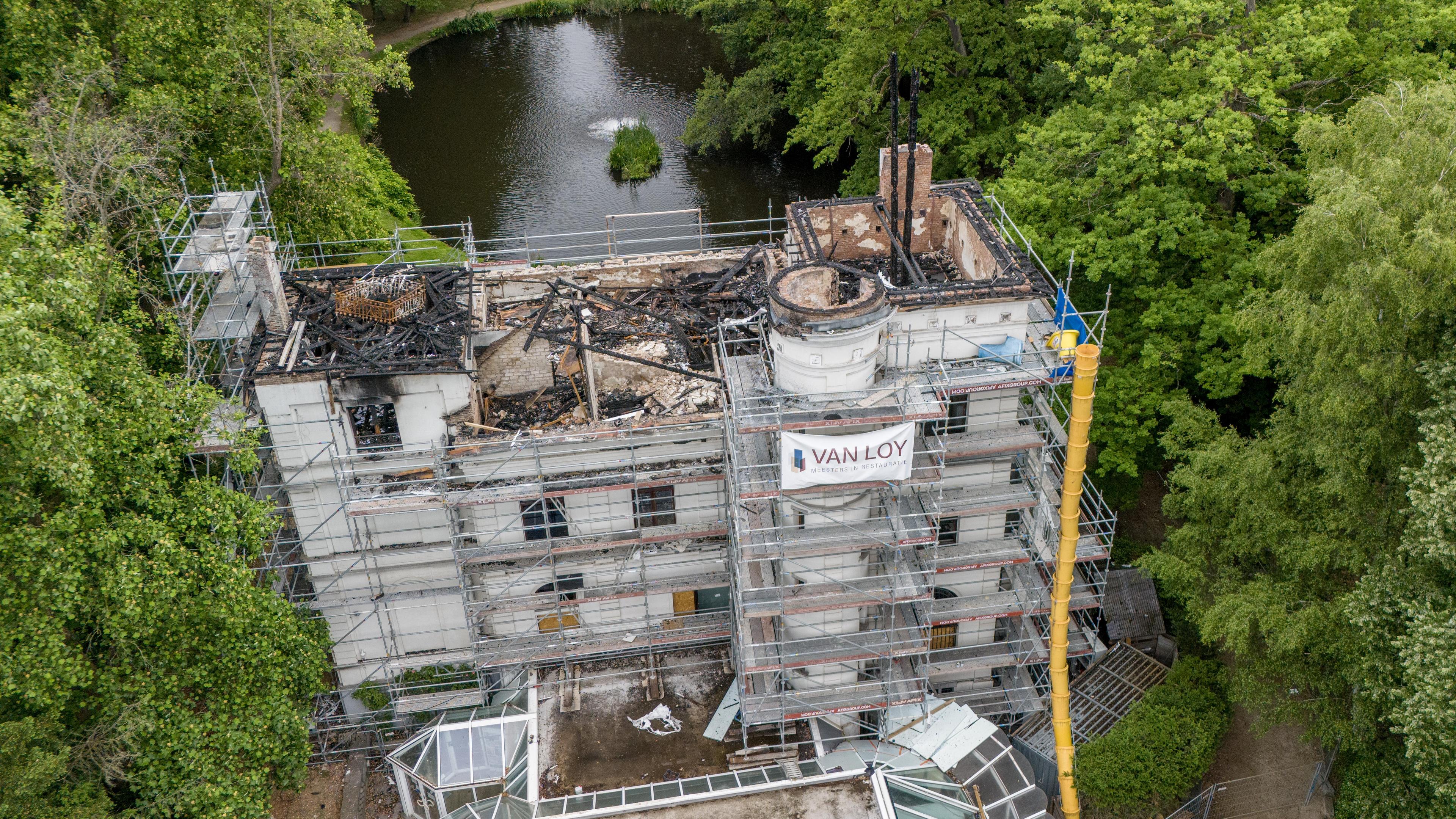 Deskundige bijna klaar met onderzoek naar brand in Kasteel Tivoli: “Heropening kan ten vroegste over