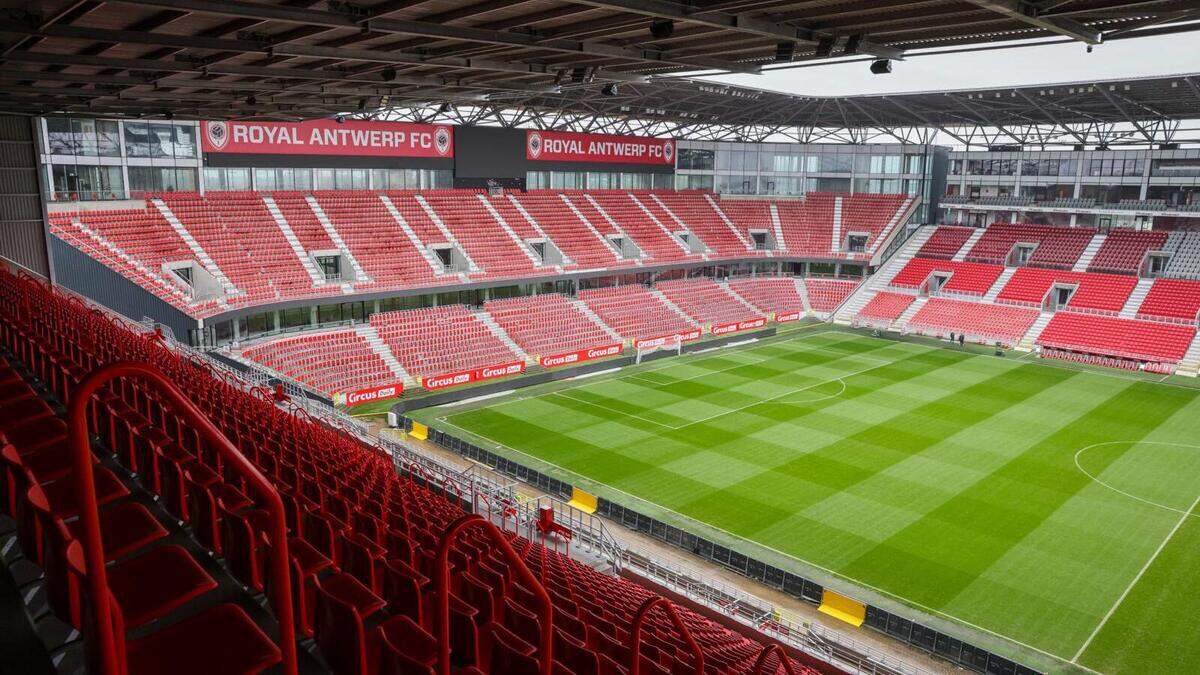 AUFRUF. Schick uns deine ersten Fotos von der neuen Tribüne 2 im ...