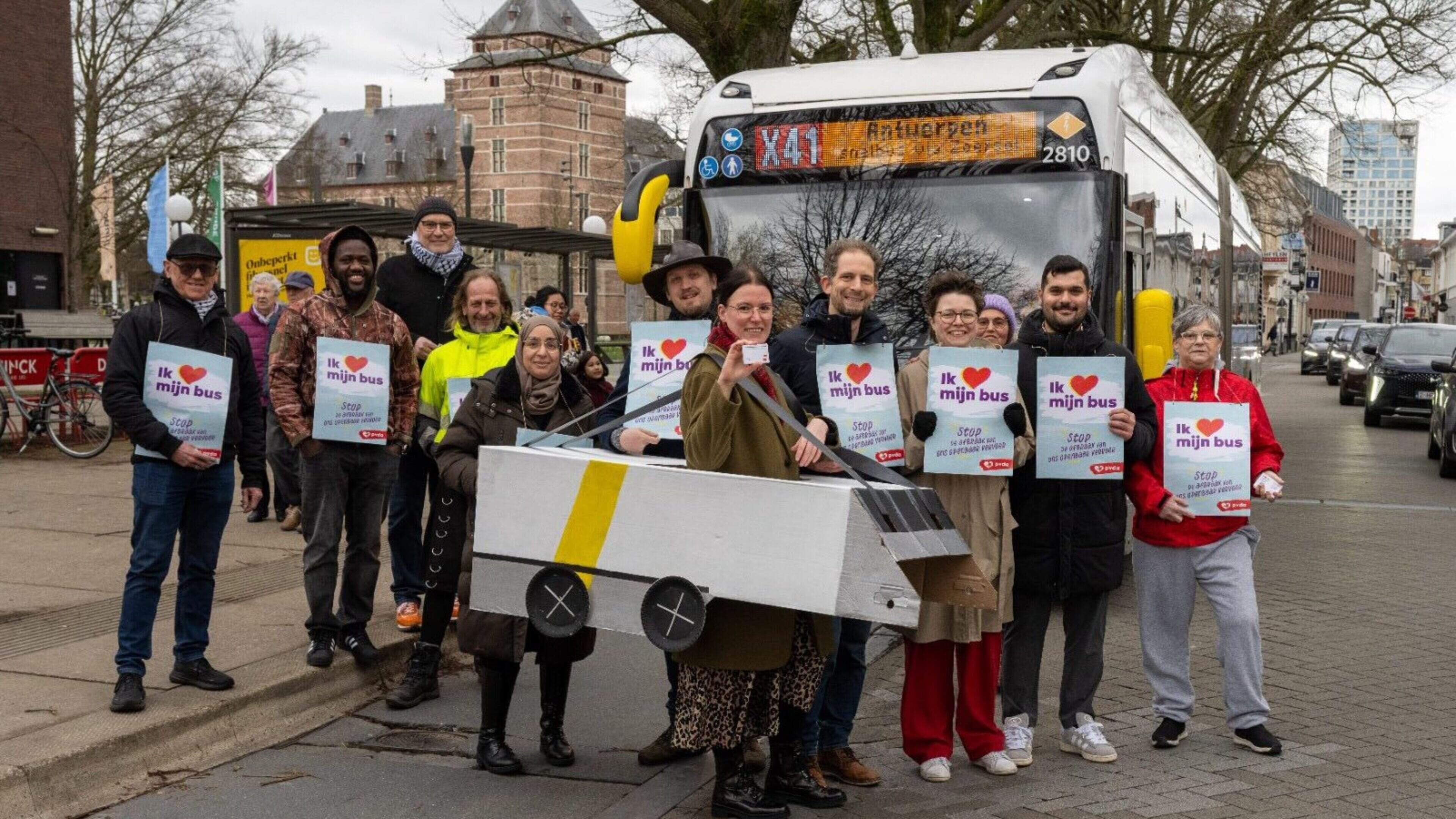 PVDA protesteert tegen besparingen bij De Lijn: “Nu moeten we doorzetten en de druk verder opvoeren”