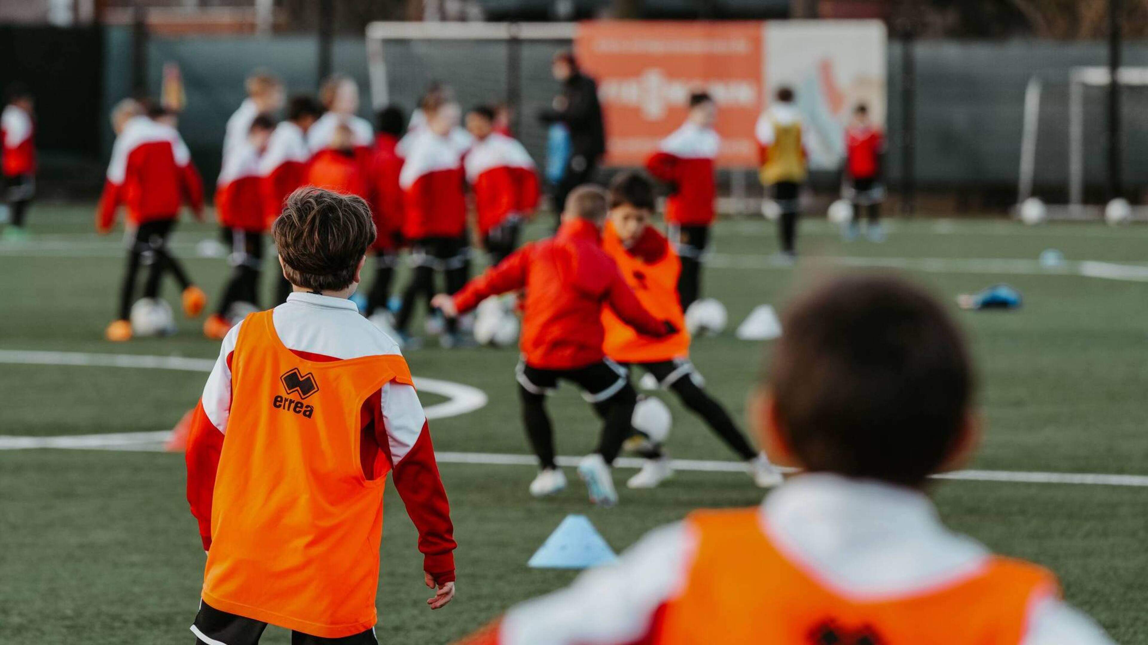 KV Mechelen blij dat jeugdwerking kan verhuizen naar De Nekker: “Een droom die in vervulling gaat”