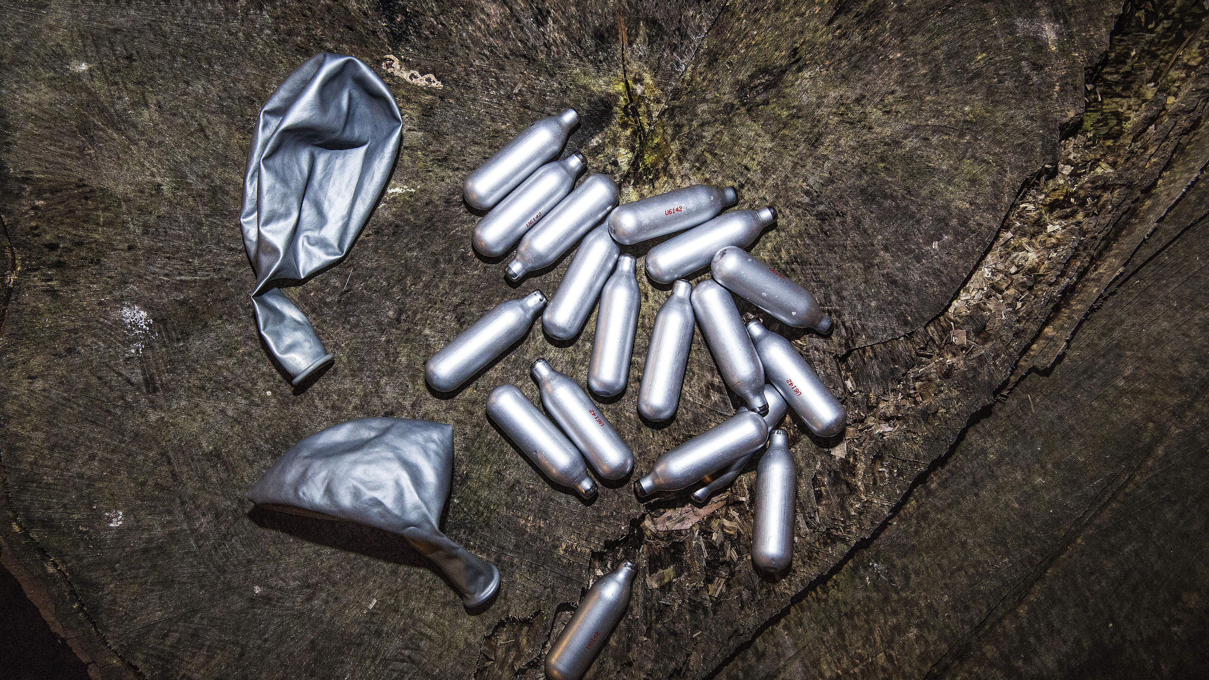 Meldingen over achtergelaten lachgas met 60 procent gestegen, dus lanceert Mechelen actieplan