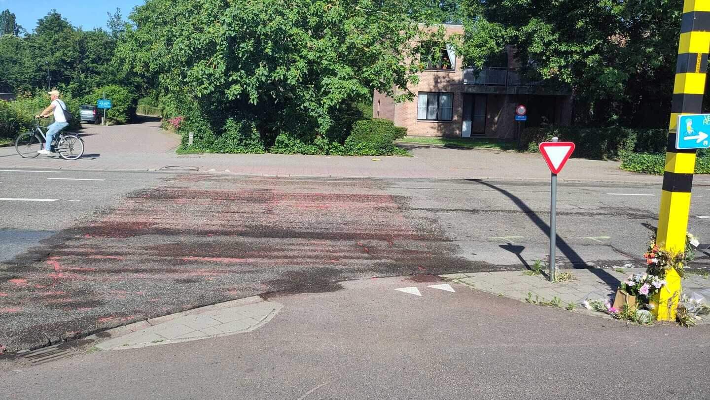 De eerste markering moest eerst weer even worden weggenomen om de definitieve aan te brengen.
