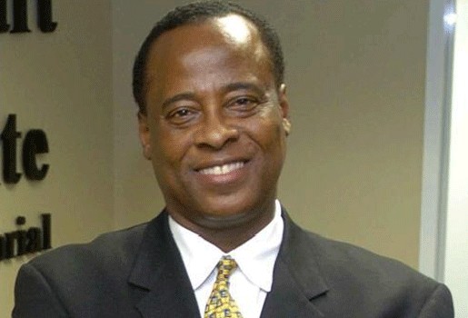 Arts beschuldigd van dood Michael Jackson | GVA