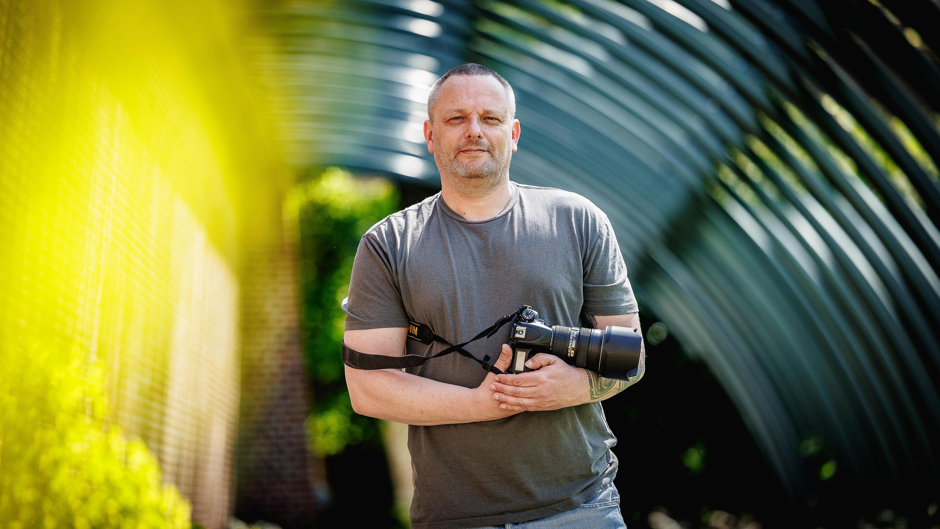 Stef laat je Mechelen ontdekken tijdens fotoshoot: “Een plezante sfeer geeft leuke foto’s”