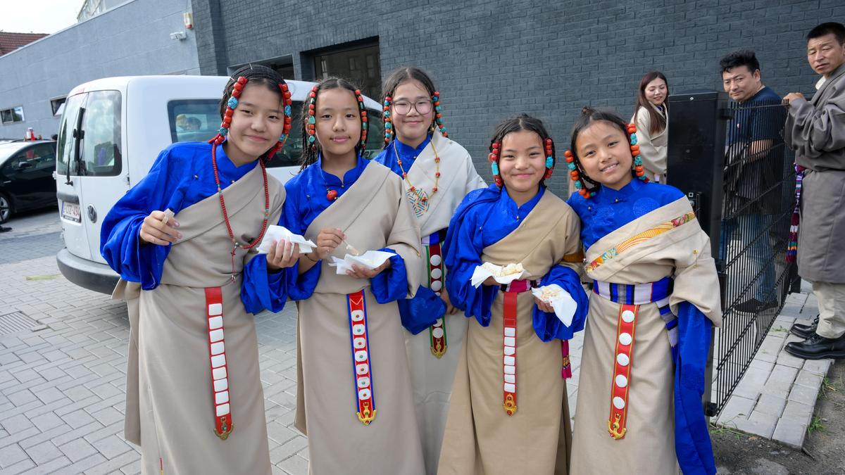 Tibetaanse gemeenschap viert 90ste verjaardag Dalai Lama