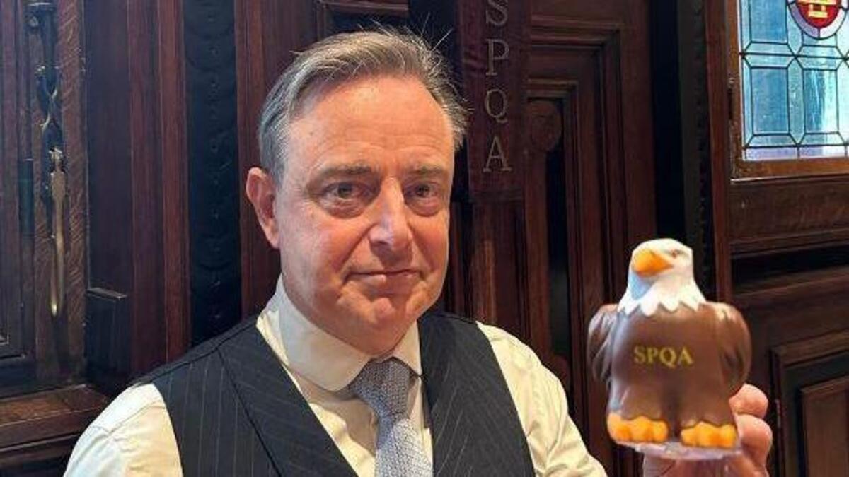 Stressbal van Jos D’Haese rolde terug, nu deelt Bart De Wever zijn ...