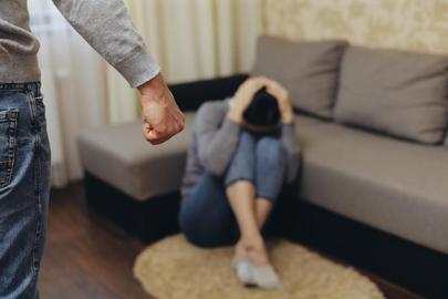 Een man uit Grobbendonk stond terecht voor partnergeweld.
