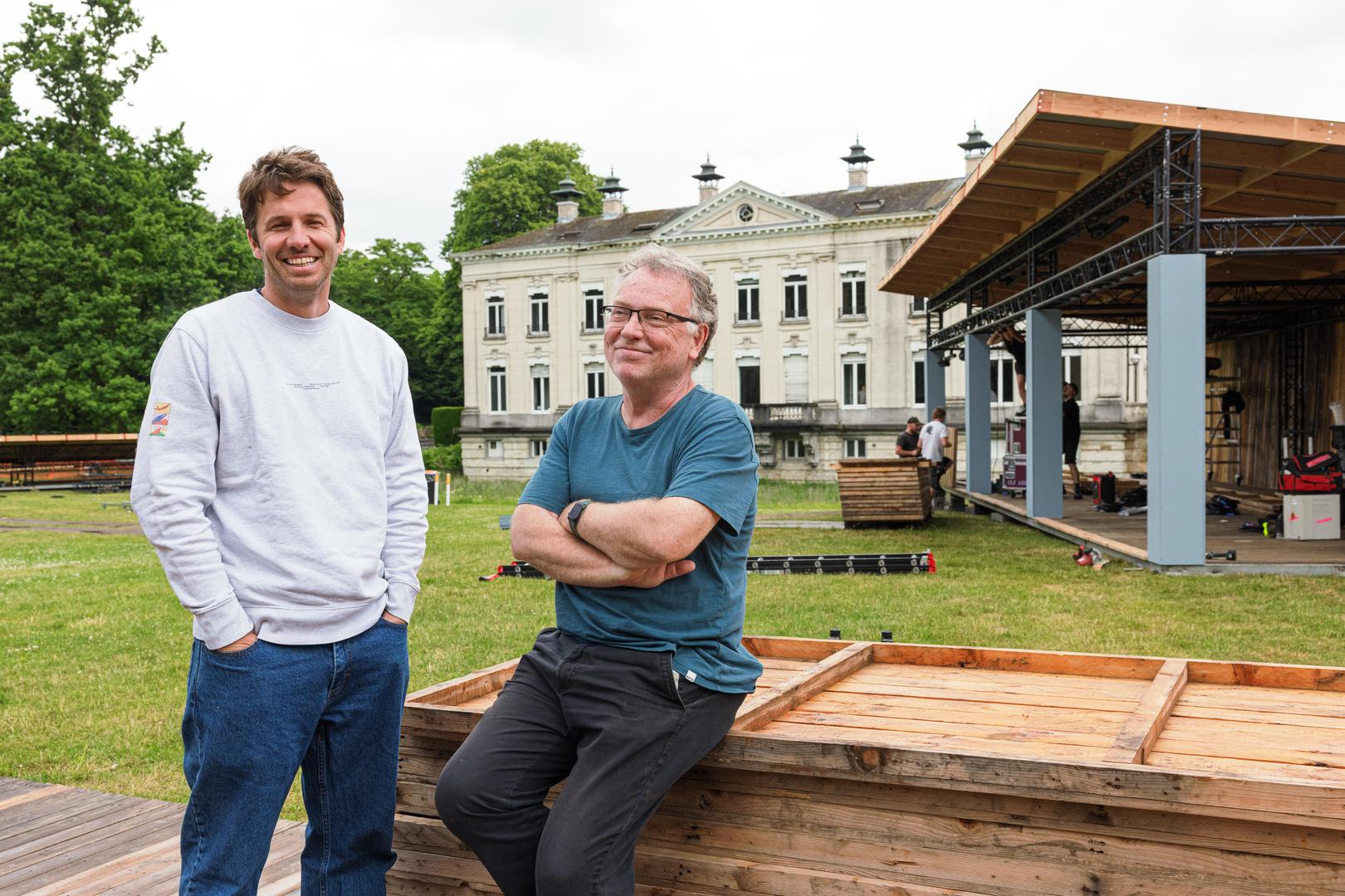 Gilles De Decker en Bert Schreurs zitten nu als programmatoren aan het stuur van Jazz Middelheim: “We hebben de ambitie om Jazz Middelheim te verjongen. In de UK is jazz niet alleen bij een ouder publiek, maar ook bij jongeren populair.”
