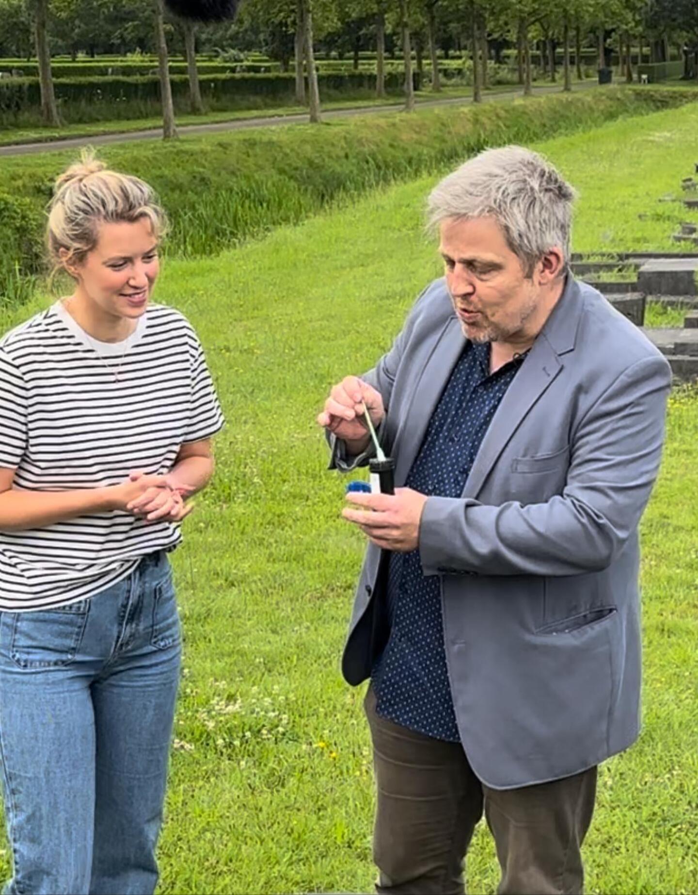 Onzichtbare lak moet brons- en koperdieven op begraafplaatsen ...