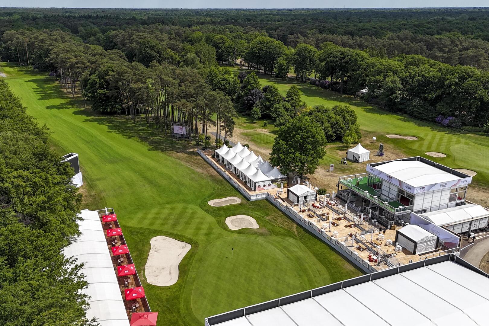 Twee buurtbewoners vechten vergunning van golfclub Rinkven aan | GVA
