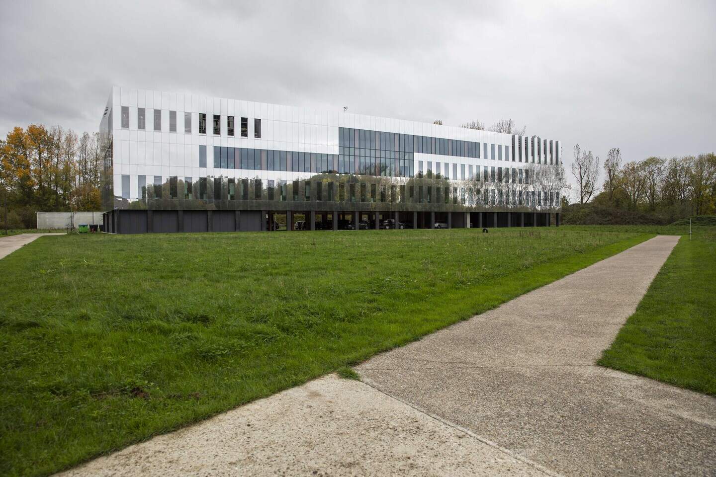 De onderzoekscampus komt op de site van Campus Drie Eiken, vlak bij Vaccinopolis.