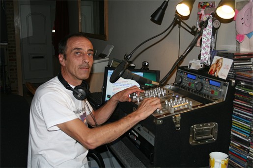 DJ Krolleke Blijft Draaien GVA DJ Krolleke Blijft Draaien GVA