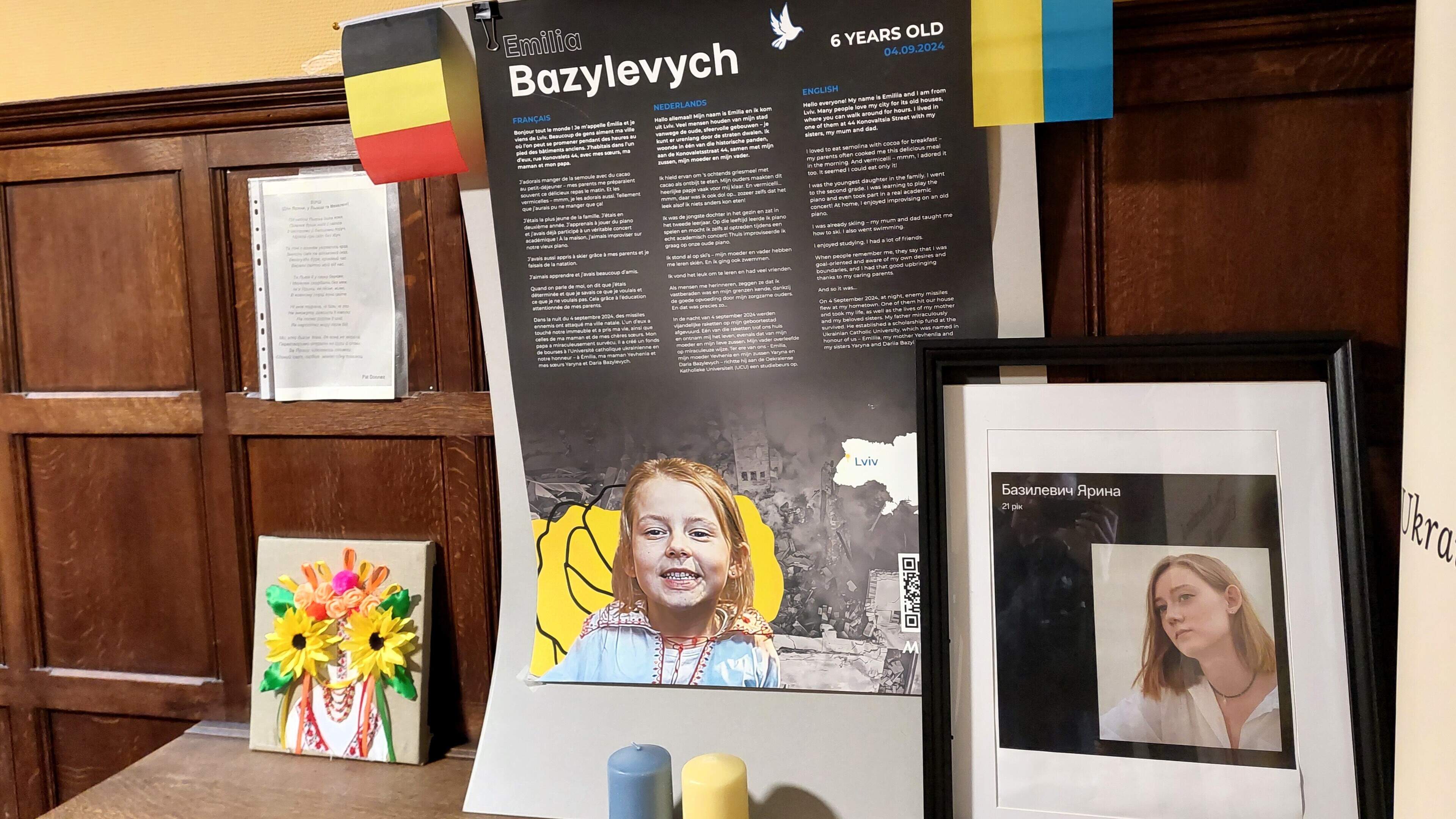 Expo in Oekraïne Huis brengt verhalen van twintig jonge oorlogsslachtoffers: “Kinderen moeten spelen