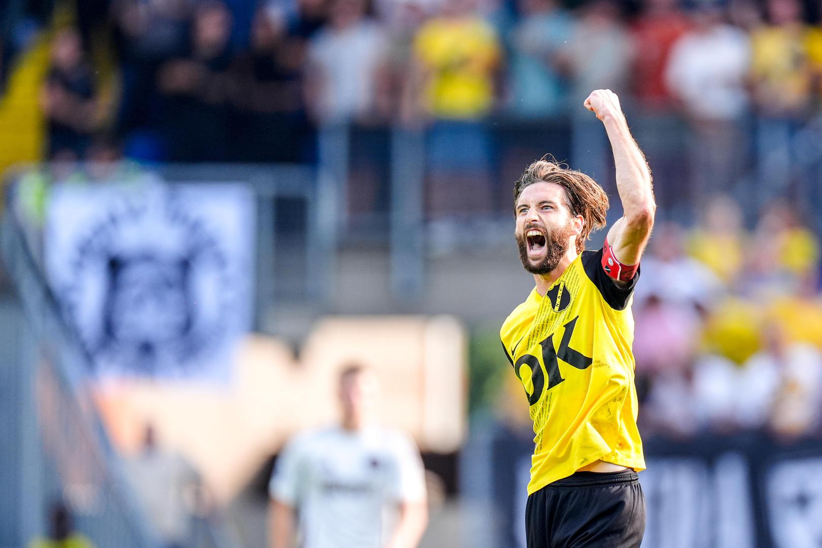 BREDA, NETHERLANDS - AUGUST 18: Jan van den Bergh of NAC Breda celebrates after scoring his teams second goal during the Dutch Eredivisie match between NAC Breda and AFC Ajax at Rat Verlegh Stadion on August 18, 2024 in Breda, Netherlands. (Photo by Joris Verwijst/BSR Agency/Getty Images)