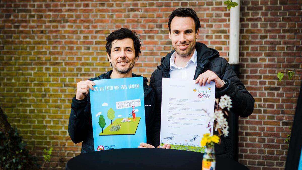 Ook Wijnegem laat grasmaaier in hangar staan: deelnemer aan # ...