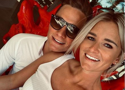 Vriendin Roxanne geeft inkijk in het leven van Mathieu van der Poel: “Een  stuiterend Duracelkonijn” | GVA