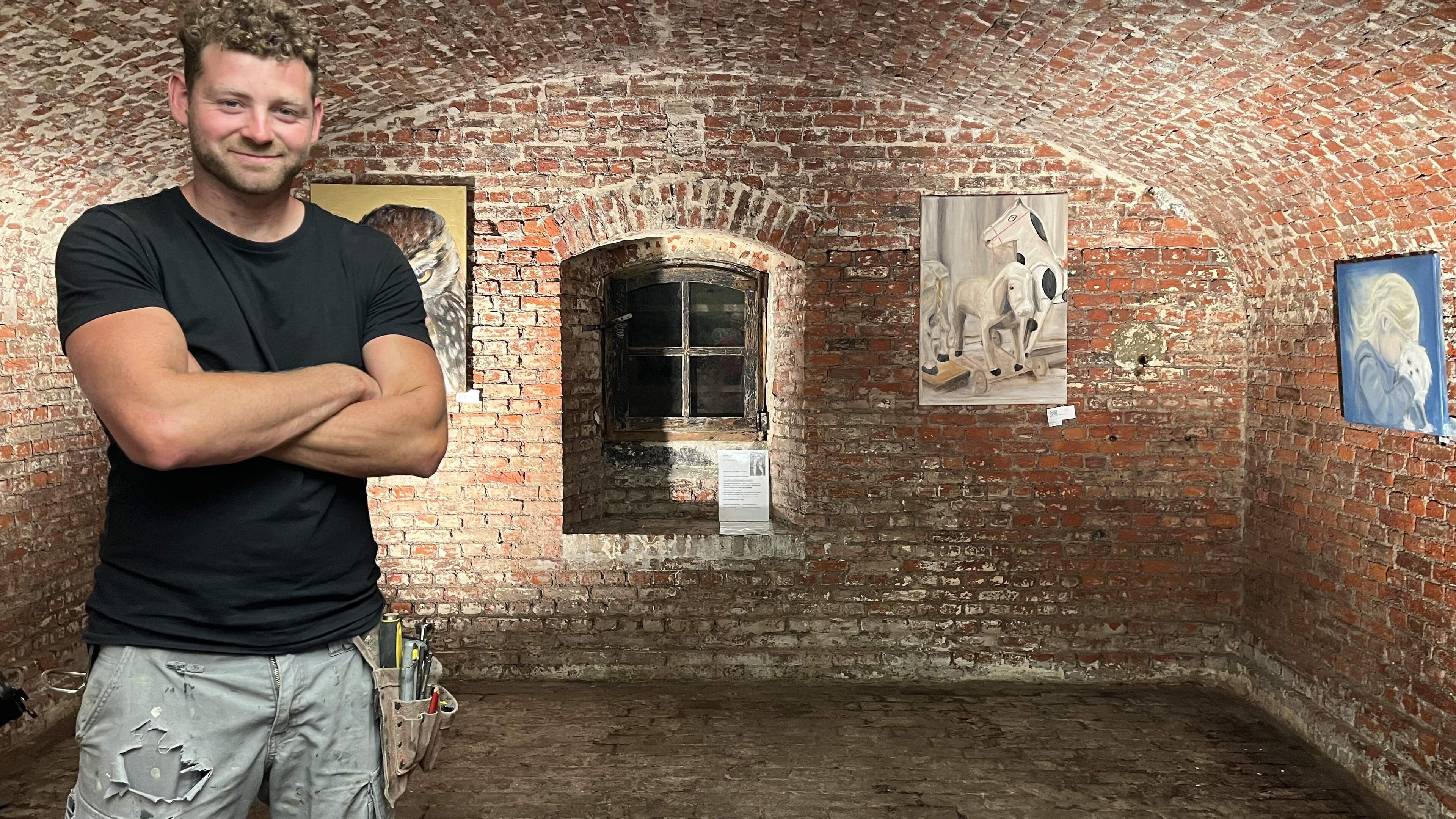 Jonge Nederlander die oud klooster in Viersel kocht is dit weekend mee gastheer tijdens kunstroute: 