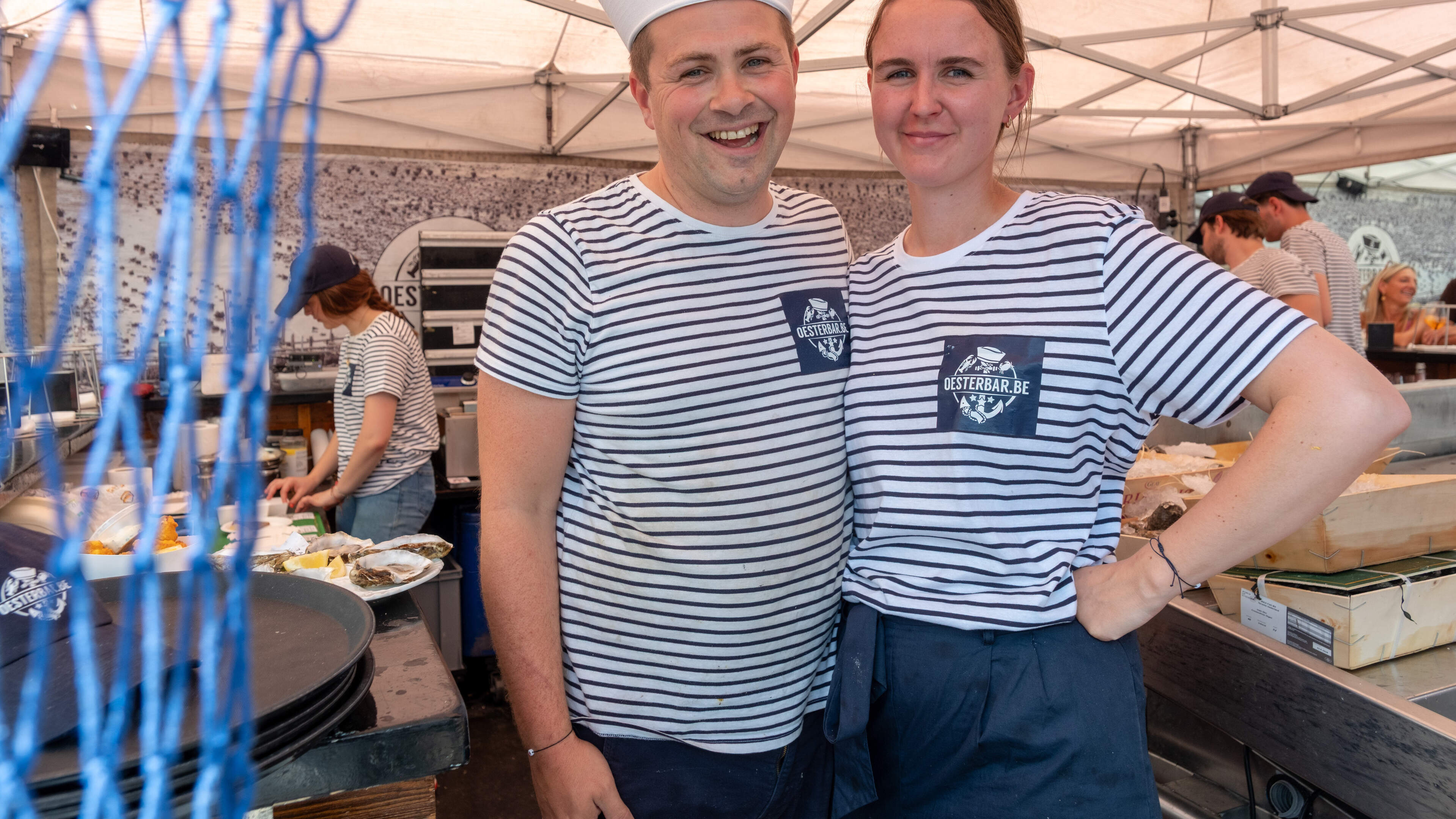 Nieuwe oester draagt naam van overleden zoontje van marktkramers: “Zo blijft Marcel deel uitmaken van ons verhaal”