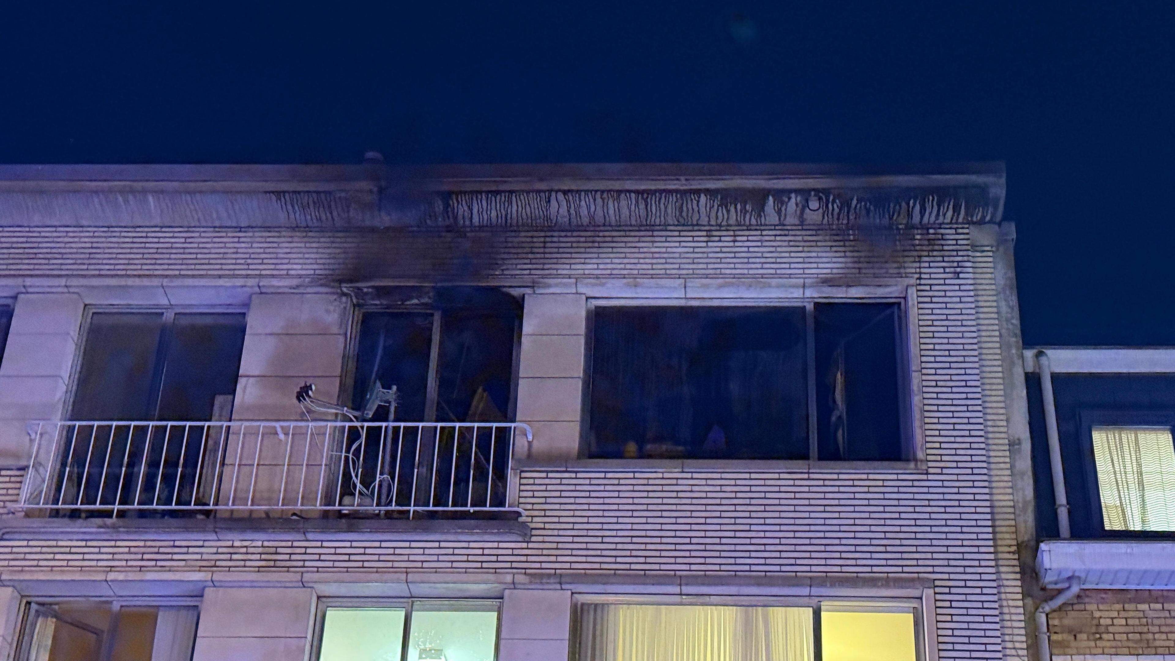 Appartement in Deurne zwaar beschadigd na uitslaande brand