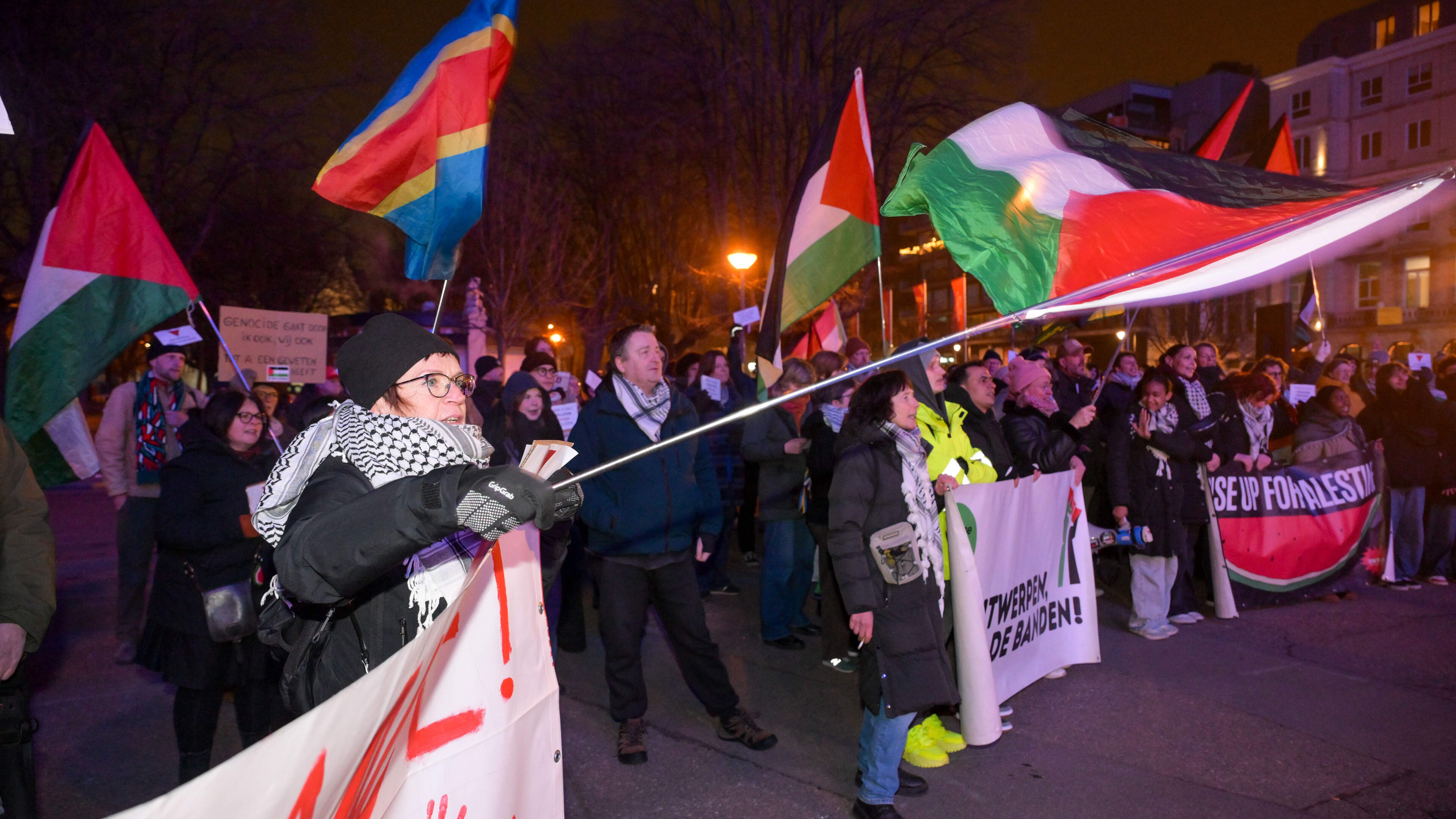 Omstreden slogans op pro-Palestinabetoging vastgesteld: “Daders zijn geïdentificeerd”